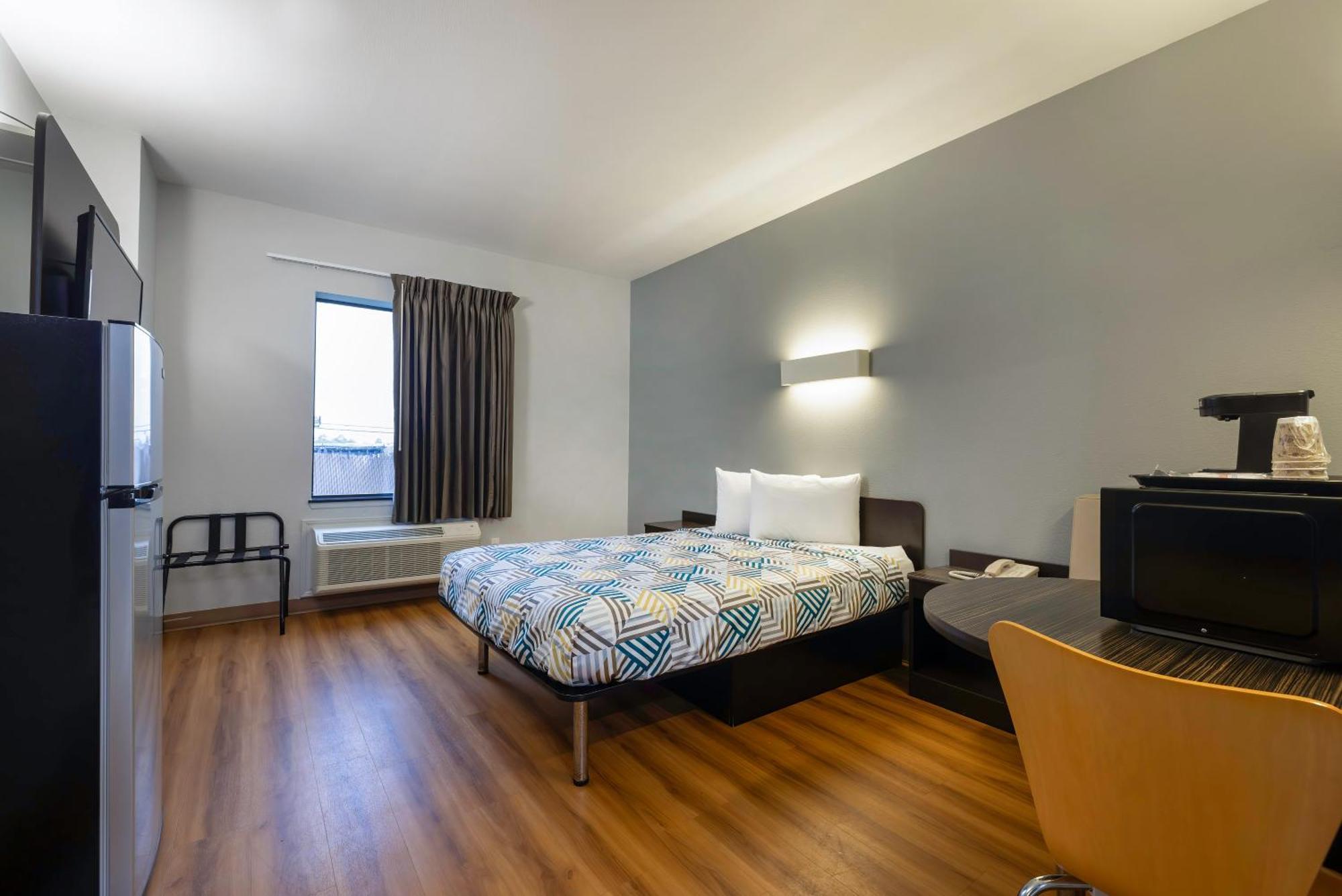 Studio 6 Suites Texas City, Tx I 45 South Bagian luar foto